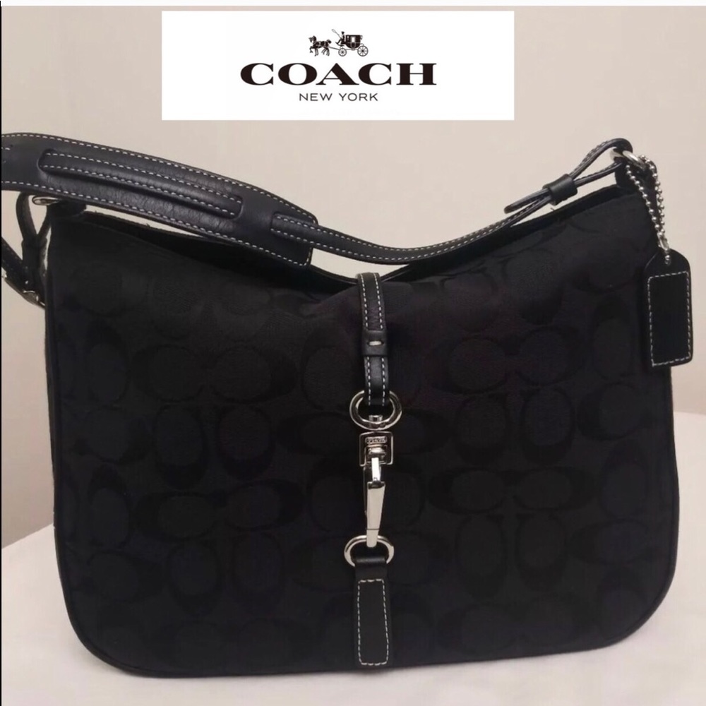 100% Auth. Coach Black Slim Shoulder Bag